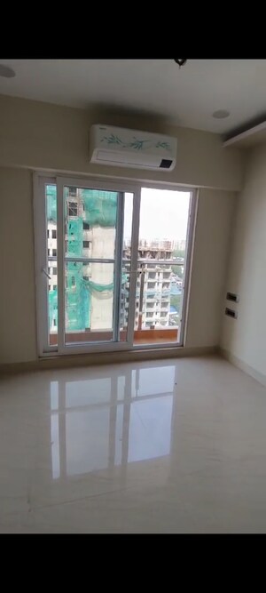 Room in 1 BHK Apartment at Raghav Amara, Kurla – for Rent