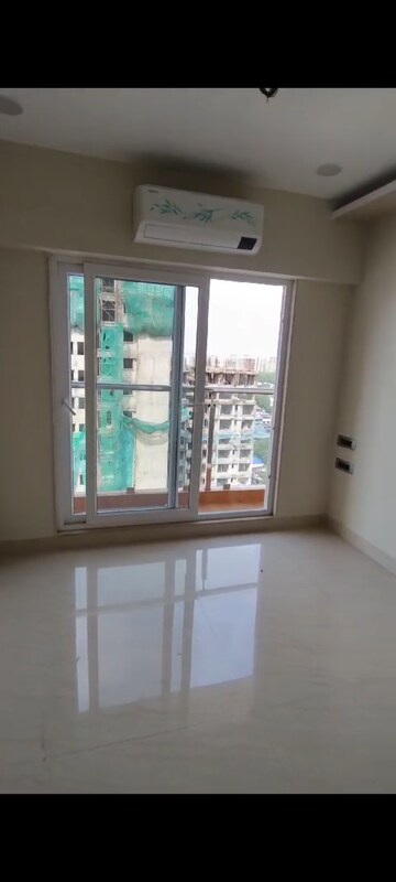 Room in 1 BHK Apartment at Raghav Amara, Kurla – for Rent