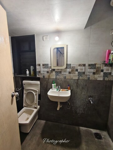 Team Area in 2 BHK Apartment at Kores Nakshatra, Vartak Nagar – for Rent