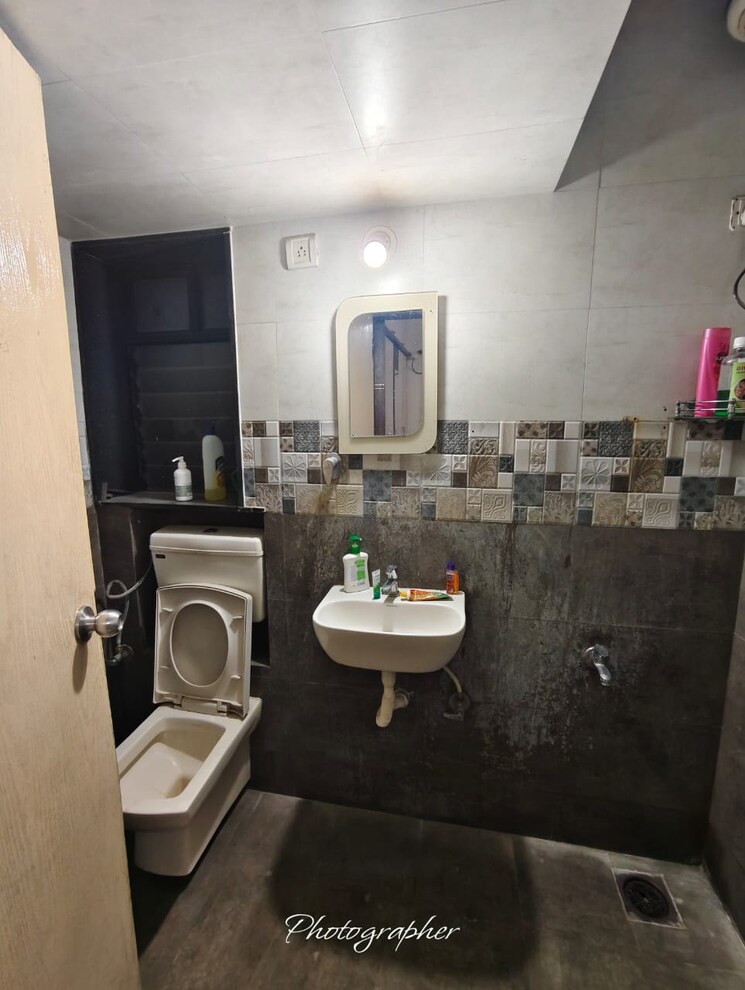 Team Area, kores-nakshatra 2 Bedroom 696 Sq.Ft. Apartment In Vartak Nagar Thane 9478973