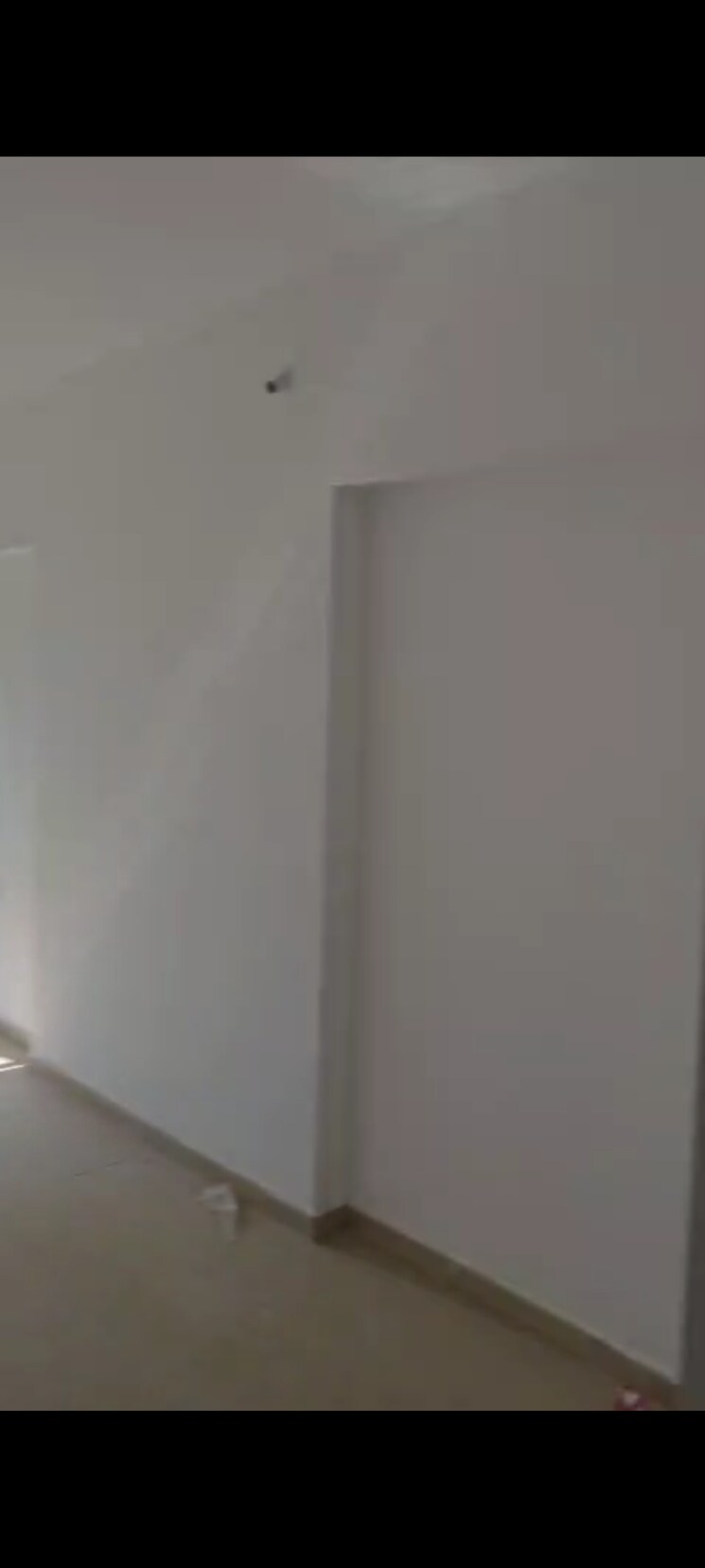 Room, kurla east 2 Bedroom 600 Sq.Ft. Apartment In Kurla East Mumbai 9478975