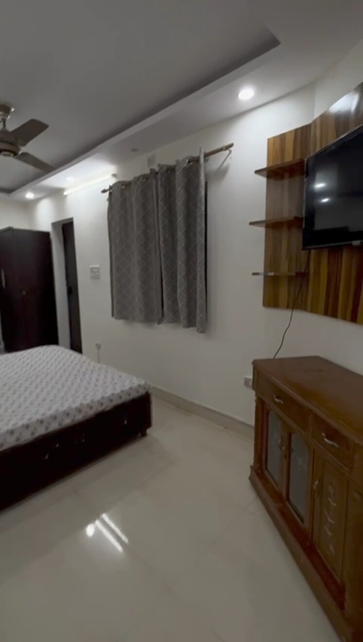 Bedroom, saket 4 Bedroom 500 Sq.Yd. Independent House In Saket Delhi 9478978
