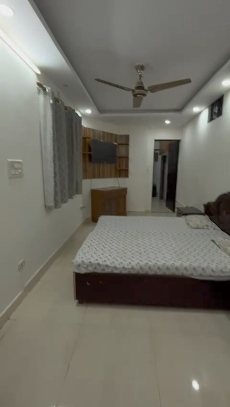 Bedroom, saket 4 Bedroom 500 Sq.Yd. Independent House In Saket Delhi 9478978