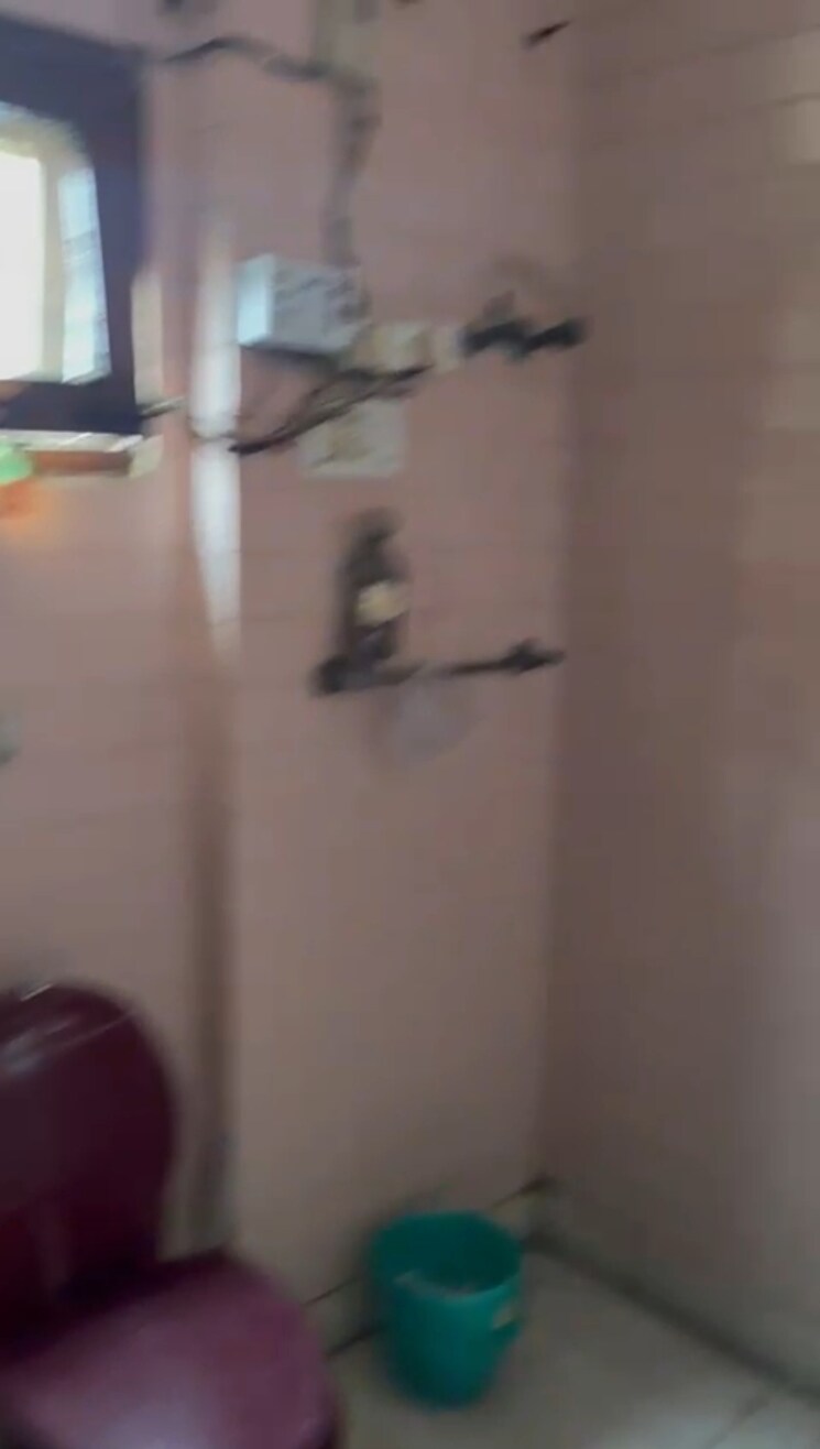 Bathroom, malviya nagar 2 Bedroom 600 Sq.Ft. Builder Floor In Malviya Nagar Delhi 9478984