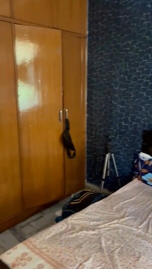 Furnished Amenities in 2 BHK Builder Floor at Malviya Nagar – for Rent