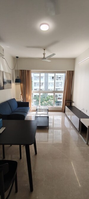 1 BHK Apartment For Rent in Godrej The Trees, Vikhroli East