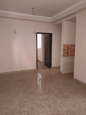 Room in 2 BHK Apartment at Noida Extension – for Rent
