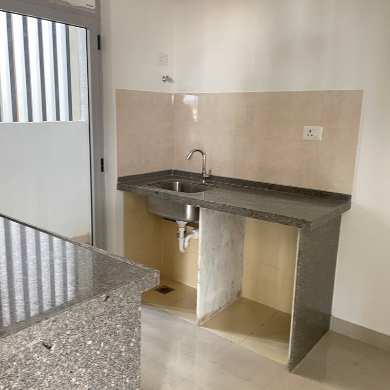 Kitchen, sheth-montana-phase-2 2 Bedroom 700 Sq.Ft. Apartment In Moti Nagar Mumbai 9479028