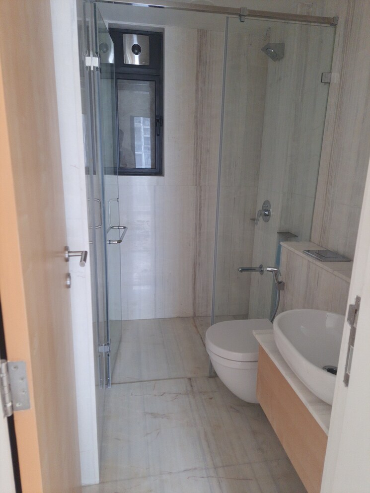 Bathroom, lodha-gardenia 2 Bedroom 955 Sq.Ft. Apartment In Wadala Mumbai 9479041