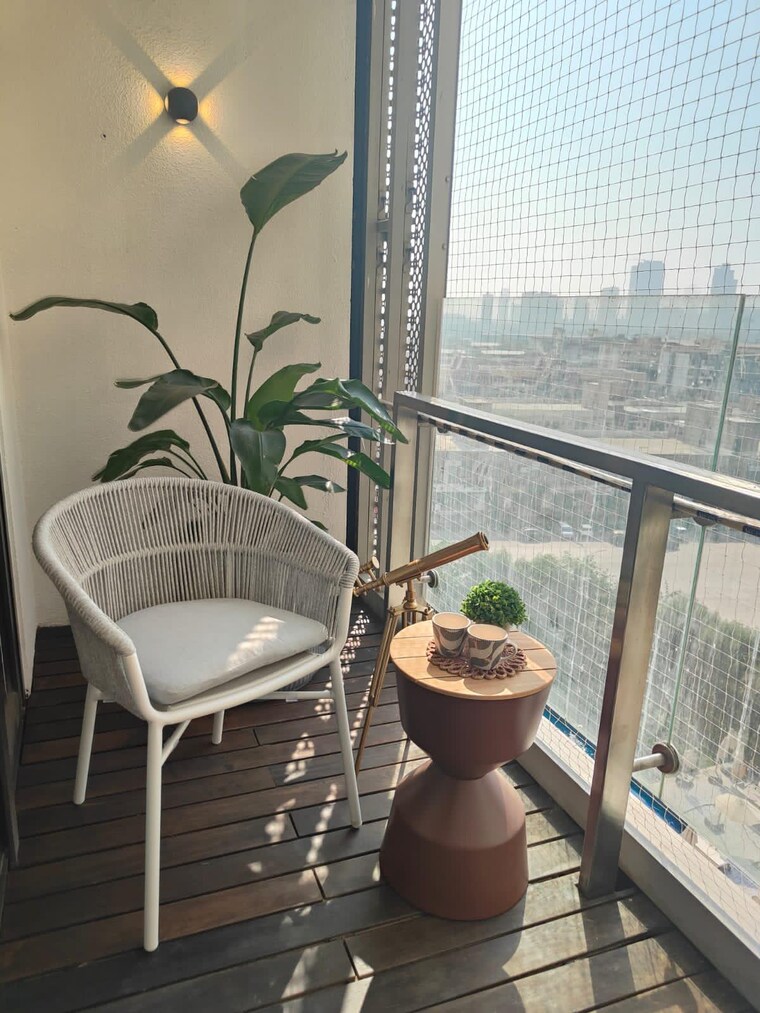 Balcony, lodha-aura 3 Bedroom 953 Sq.Ft. Apartment In Wadala Mumbai 9479045