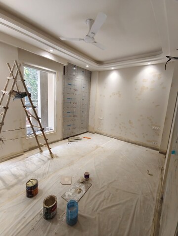 Bedroom in 3 BHK Builder Floor at Shivalik Colony – for Rent