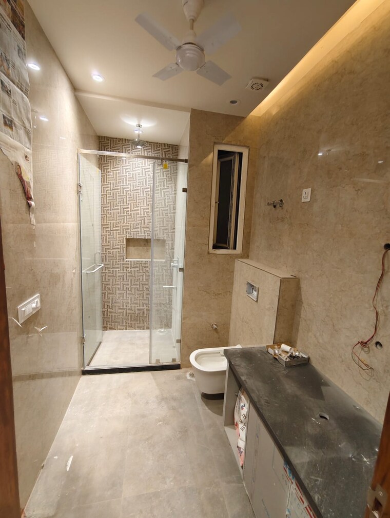 undefined, shivalik colony 3 Bedroom 200 Sq.Yd. Builder Floor In Shivalik Colony Delhi 9479060