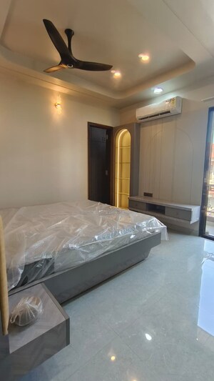 Bedroom in 4 BHK Villa at Chitrakoot – for Sale