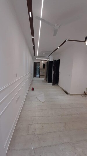 Building Lobby in 3 BHK Builder Floor at Chittaranjan Park – for Rent