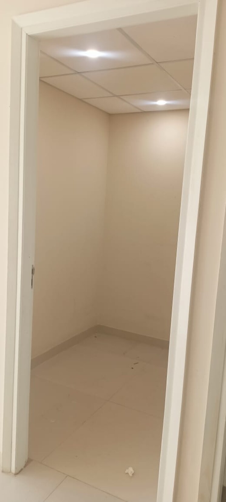 Room, skylar-homes 3 Bedroom 1885 Sq.Ft. Apartment In Patiala Road Zirakpur 9479092