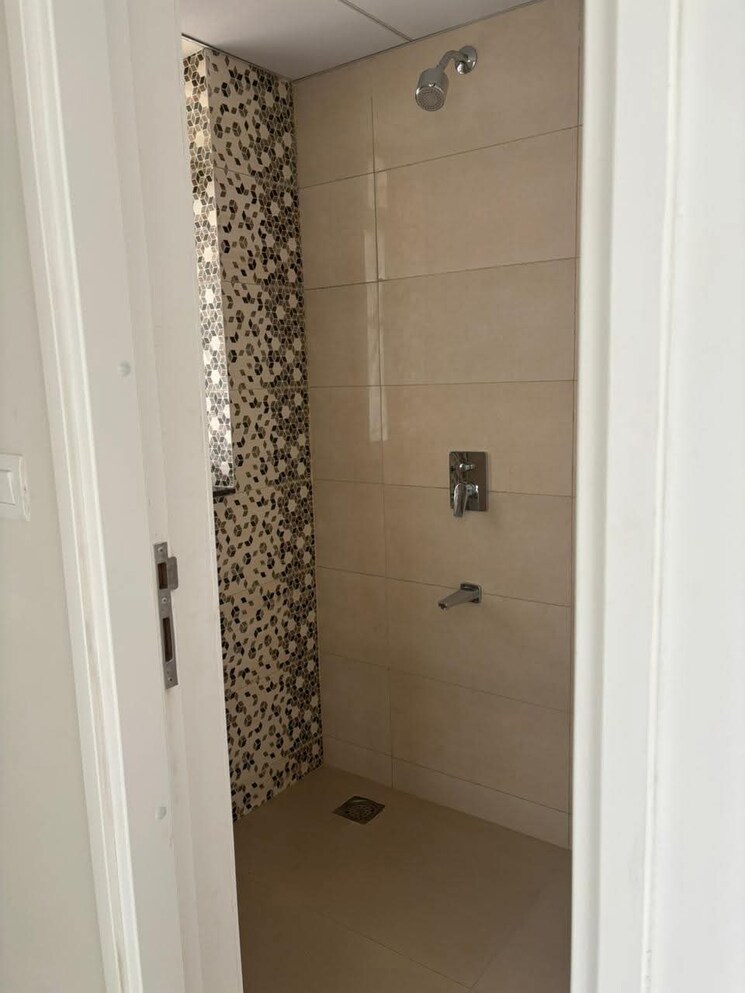 Bathroom, godrej-park-ridge 1 Bedroom 433 Sq.Ft. Apartment In Manjari Pune 9479101