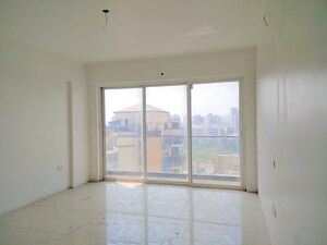 Room in 3 BHK Apartment at Akshar Alvario, Seawoods – for Rent