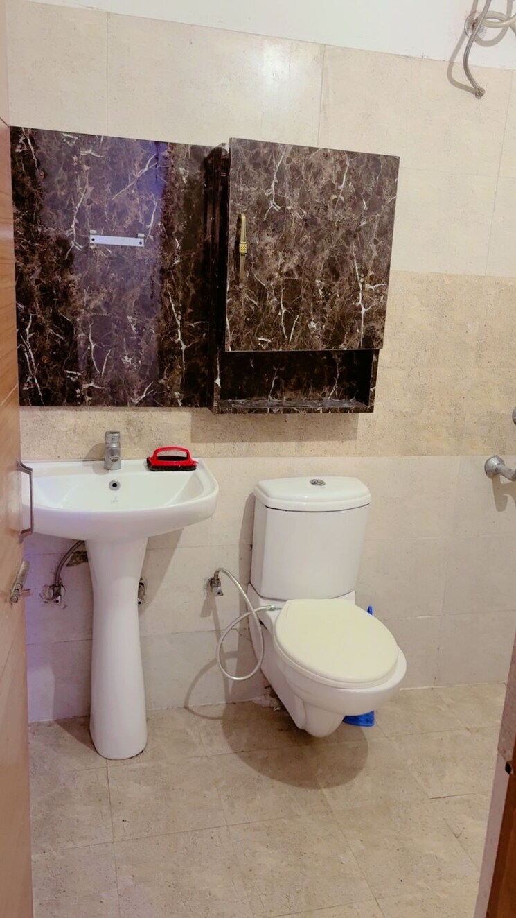 Bathroom, sector 125 2 Bedroom 750 Sq.Ft. Apartment In Sector 125 Mohali 9479123