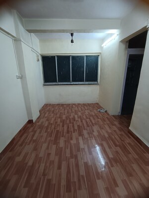 1 BHK Apartment For Rent in Rishikesh CHS, Malad West