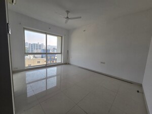 Room in 2 BHK Apartment at Marvel Citrine, Kharadi – for Rent