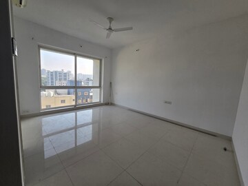 Room in 2 BHK Apartment at Marvel Citrine, Kharadi – for Rent