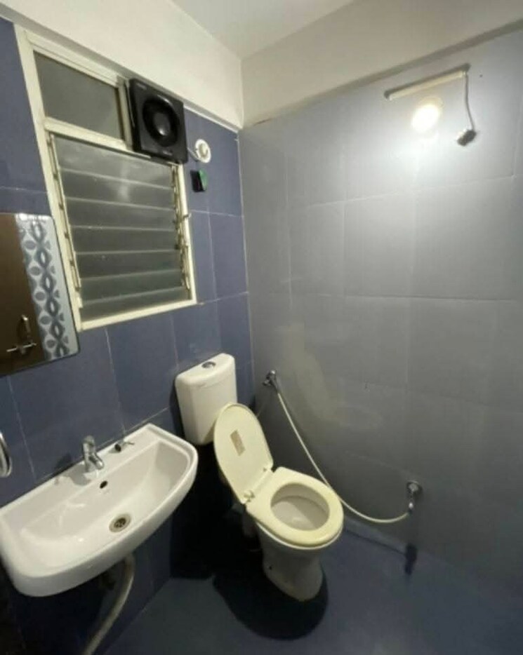Bathroom, goel-ganga-constella 2 Bedroom 950 Sq.Ft. Apartment In Kharadi Pune 9479162