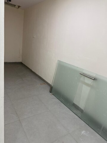 Room in  Office Space at Saraswat CHS Mahim, Mahim West – for Rent