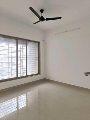 Room in 3 BHK Apartment at Brahma F Residences, Kalyani Nagar – for Rent