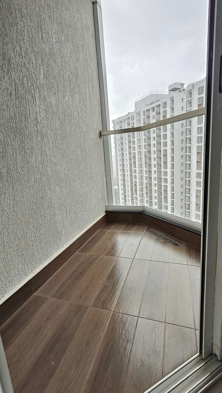 Balcony, yashwin-orrizonte 2 Bedroom 775 Sq.Ft. Apartment In Kharadi Pune 9479217