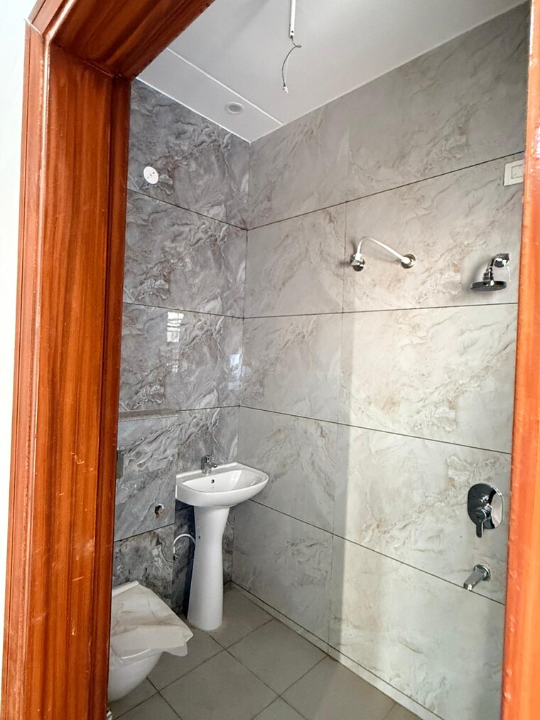Bathroom, touch-homes 3 Bedroom 900 Sq.Ft. Independent House In Mohali Sector 123 Chandigarh 9479254