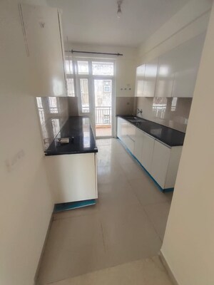 Kitchen in 3 BHK Builder Floor at Omaxe Ambrosia, North Mullanpur – for Rent