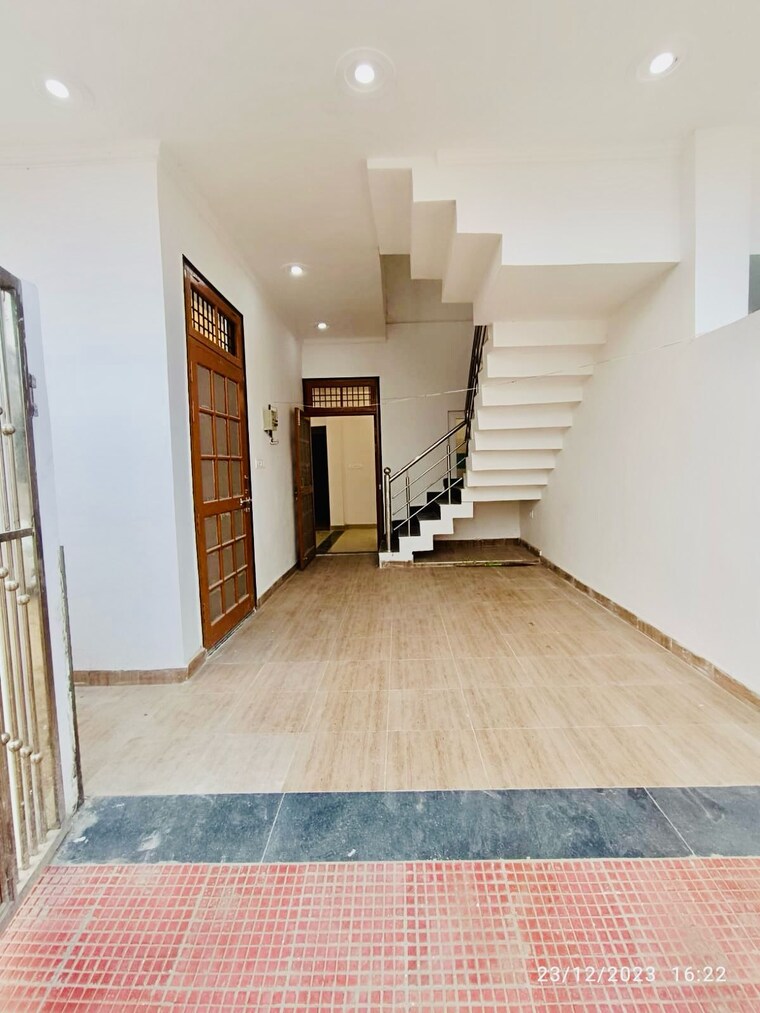  Parking, faizabad road 3 Bedroom 1500 Sq.Ft. Villa In Faizabad Road Lucknow 9479339