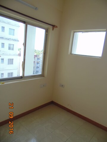 Room in 2 BHK Apartment at Bengal Shelter Akankha, Rajarhat – for Sale