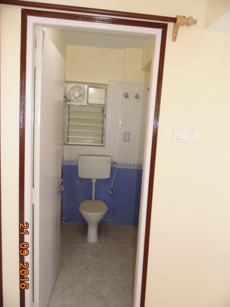 Bathroom, bengal-shelter-akankha 2 Bedroom 900 Sq.Ft. Apartment In Rajarhat Kolkata 9479347