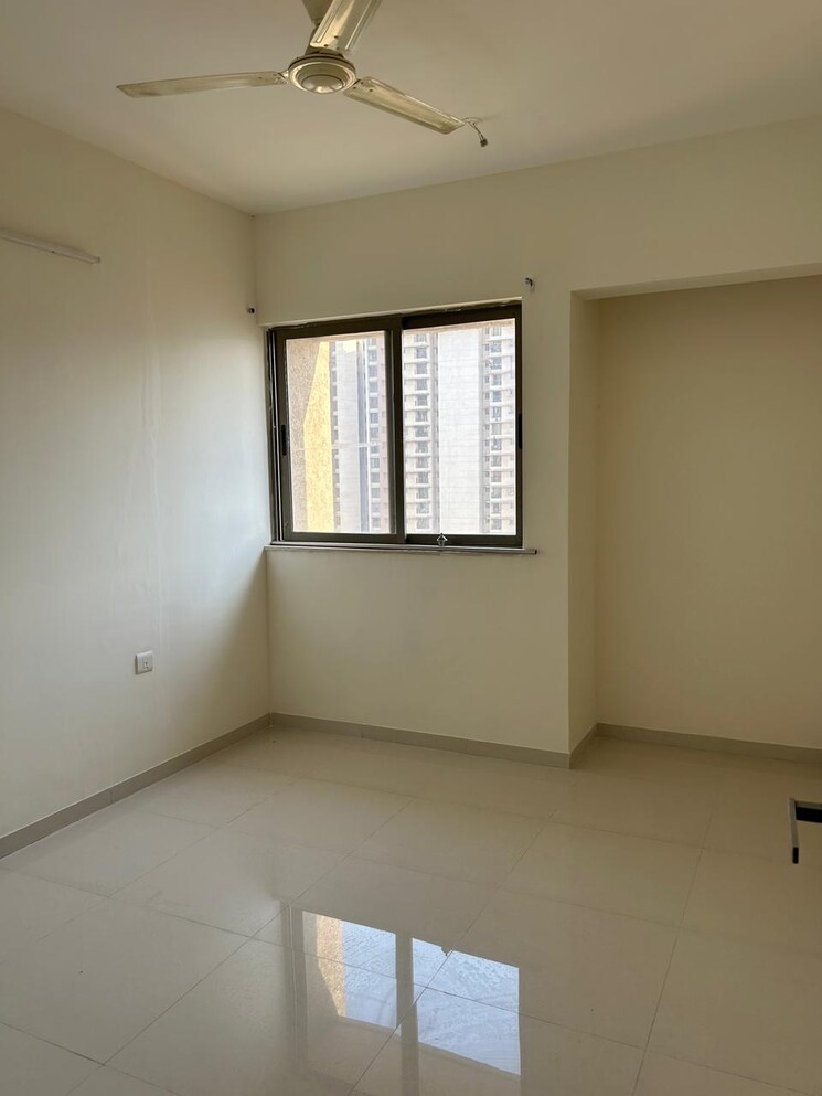 Room, lodha-crown-quality-homes 2 Bedroom 497 Sq.Ft. Apartment In Majiwada Thane 9479353