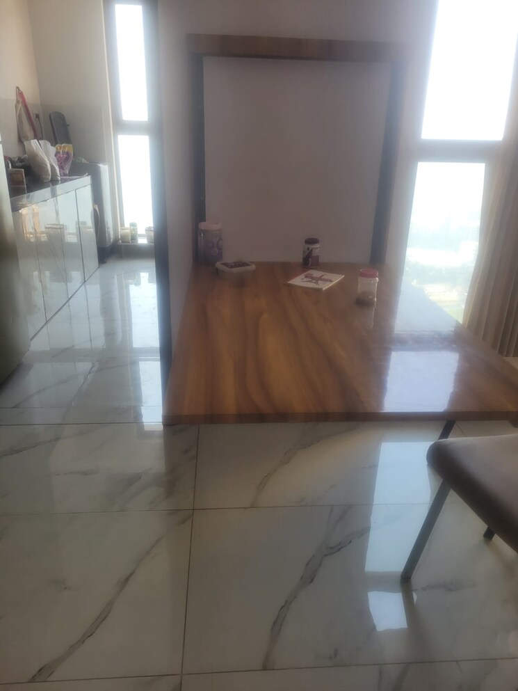 Bathroom, raymond-ten-x-habitat 2 Bedroom 635 Sq.Ft. Apartment In Swastik Garden Thane 9479386