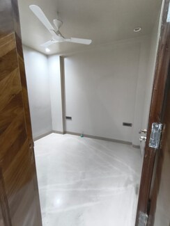 4 BHK + Servant Room Apartment For Sale in Bestech Park View City 2