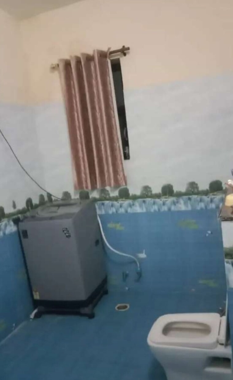 Bathroom, butler colony 3 Bedroom 1450 Sq.Ft. Apartment In Butler Colony Lucknow 9479423