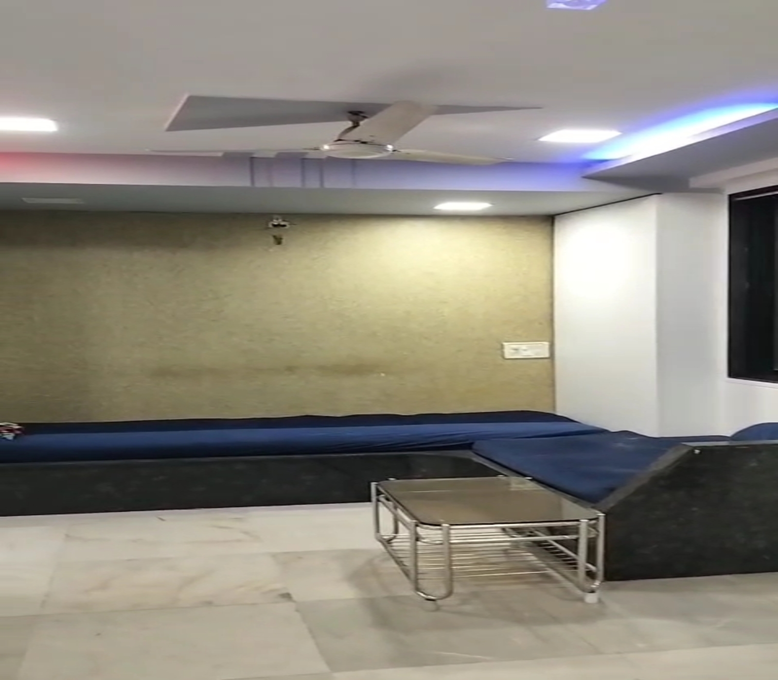 3 BHK Apartment For Rent in Dadar