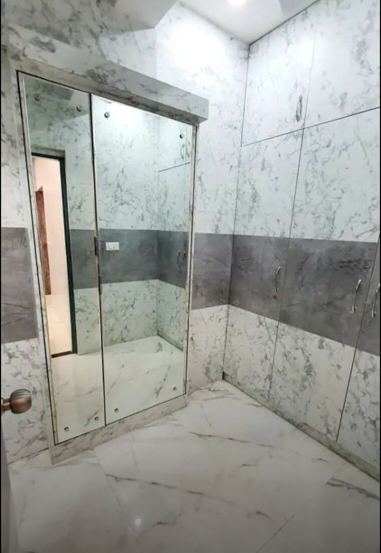 Other, hazratganj 3 Bedroom 1750 Sq.Ft. Apartment In Hazratganj Lucknow 9479461