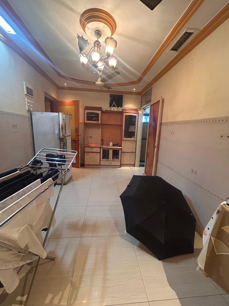 2 BHK + Pooja Room Apartment For Rent in Satya Niwas Vile Parle East