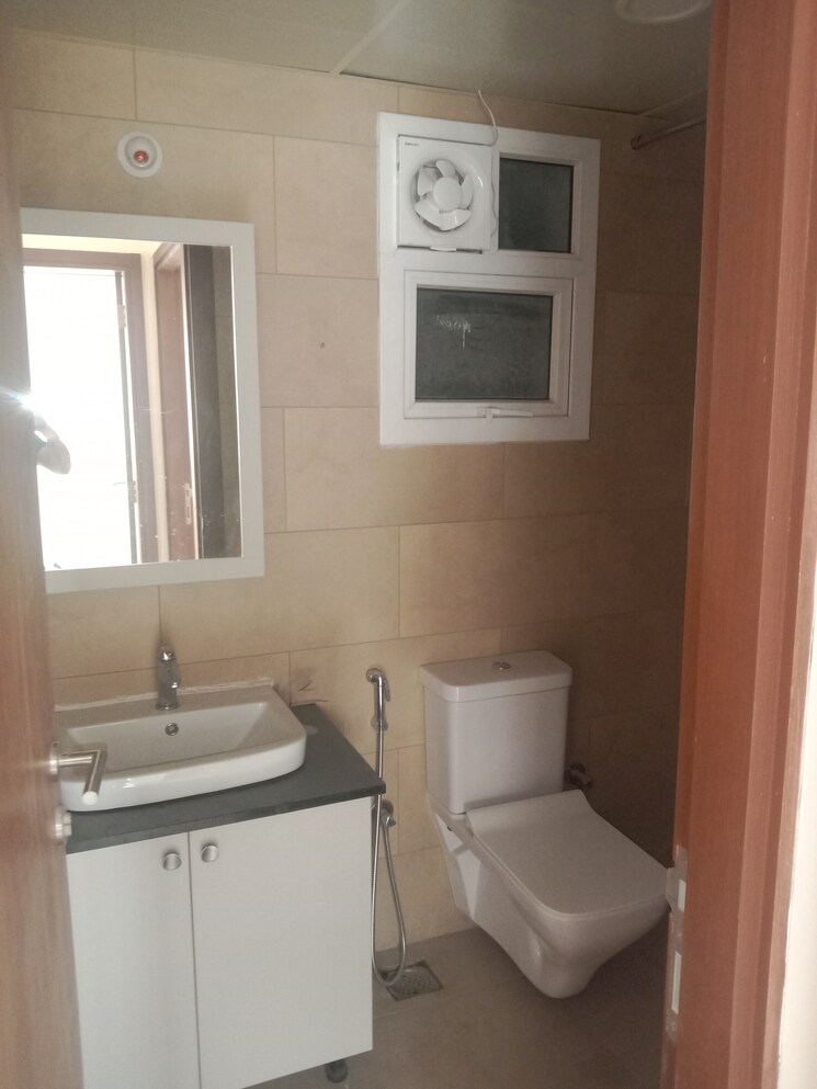 Bathroom, prestige-primrose-hills 2 Bedroom 988 Sq.Ft. Apartment In Banashankari 6th Stage Bangalore 9479508