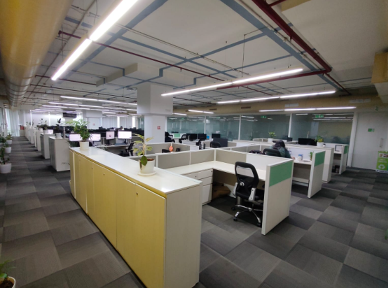 Office Space For Rent in Solitaire Corporate Park