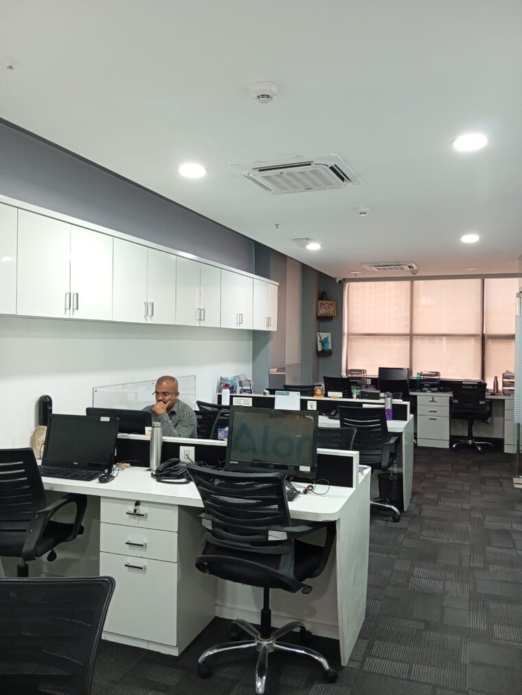 Team Area, rupa-solitaire Commercial Office Space 2230 Sq.Ft. In Kopar Khairane Navi Mumbai 9479545