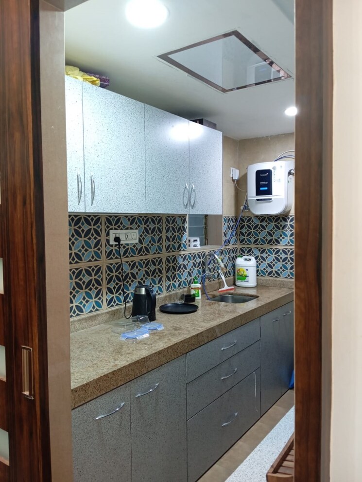 Kitchen, rupa-solitaire Commercial Office Space 2230 Sq.Ft. In Kopar Khairane Navi Mumbai 9479545