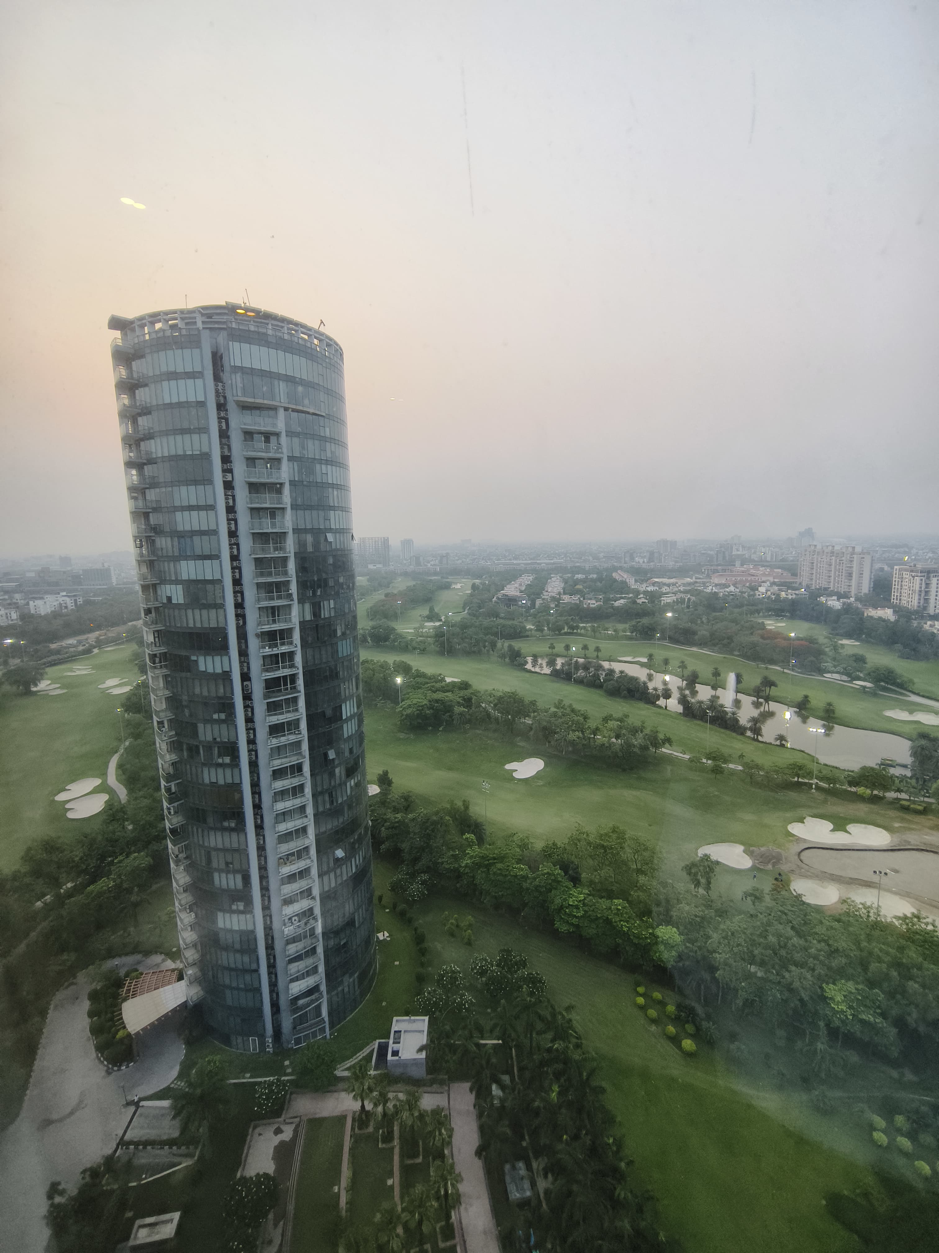 3 BHK 3800 Sq.Ft. Apartment in Jaypee Greens Sun Court III