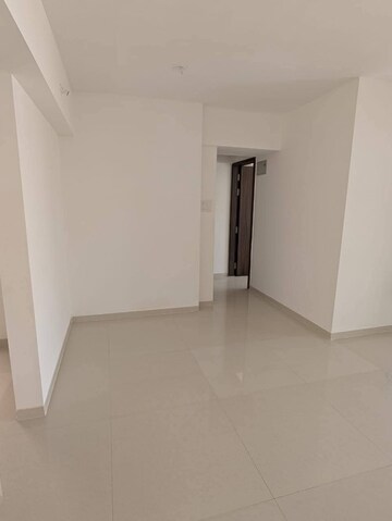 Room in 2 BHK Apartment at Prithvi Proximus, Hadapsar – for Rent