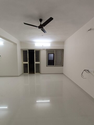 Room in 2 BHK Apartment at Renuka Gloria, Ravet – for Rent