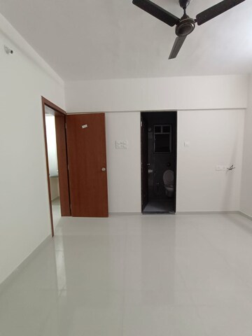 Room in 2 BHK Apartment at Renuka Gloria, Ravet – for Rent