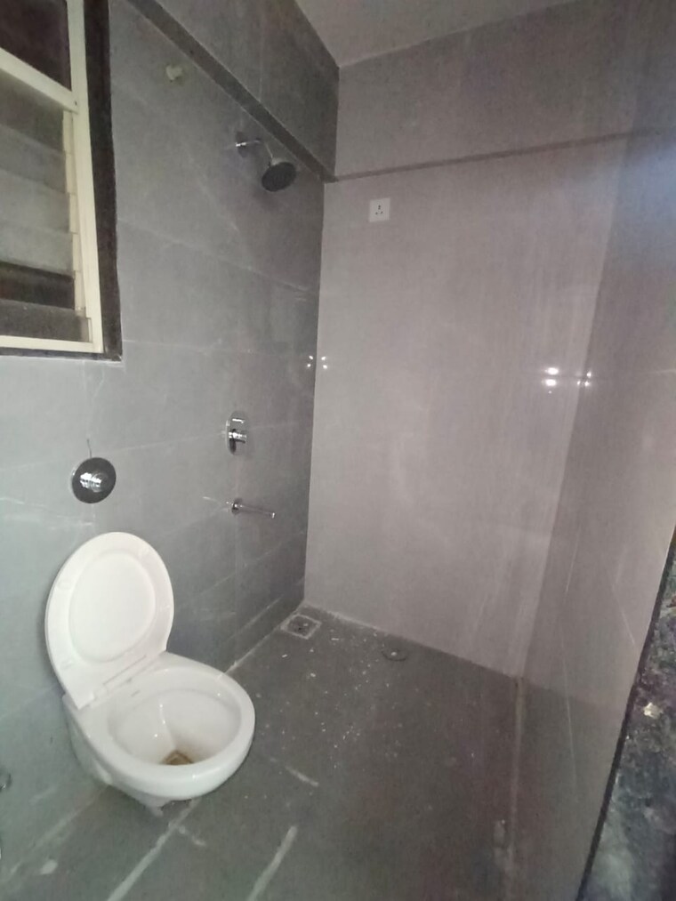 Bathroom, renuka-gloria 2 Bedroom 812 Sq.Ft. Apartment In Ravet Pune 9479496